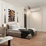 Gatto Suites&residence
