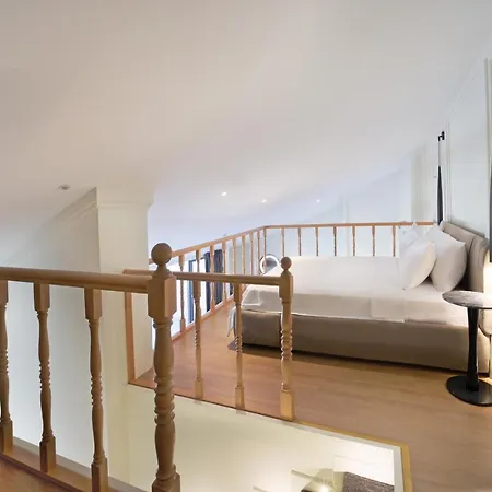 Gatto Suites&residence 3*