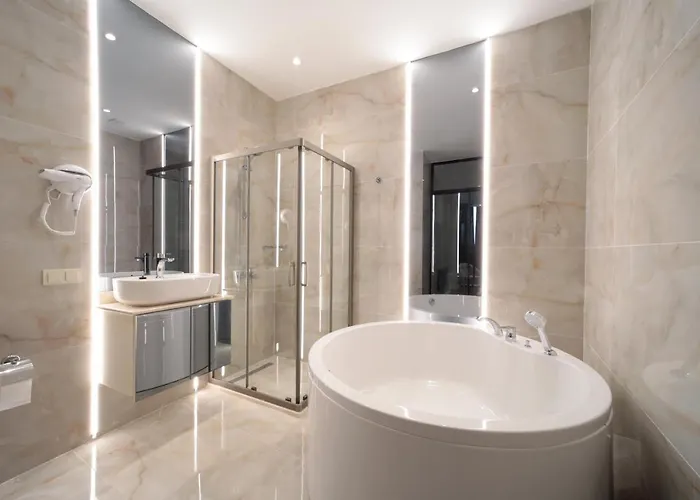 Hotel Gatto Suites&residence 3*