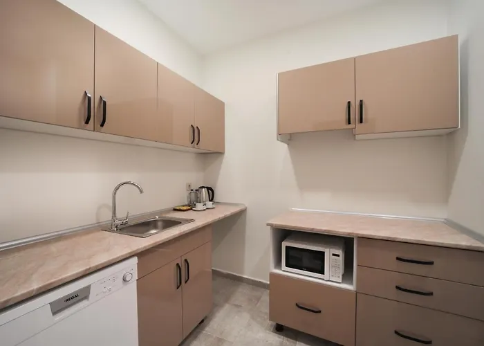 Gatto Suites&residence Hotel 3*