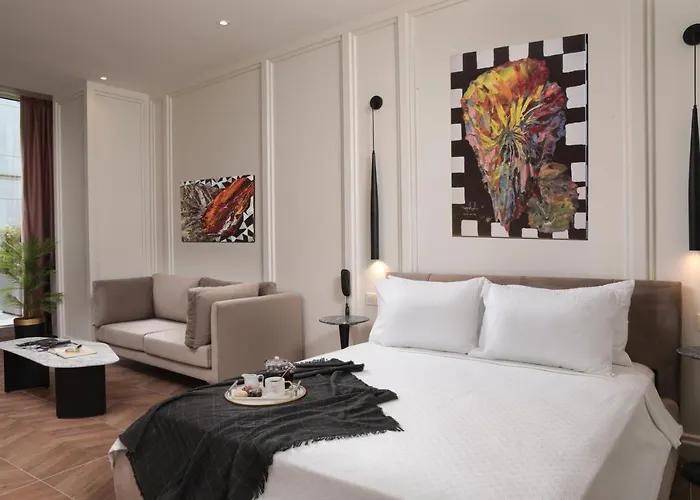 Gatto Suites&residence