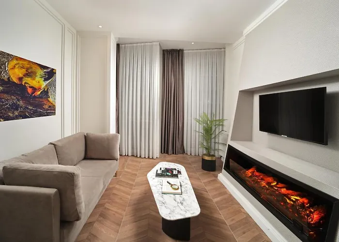 Gatto Suites&residence